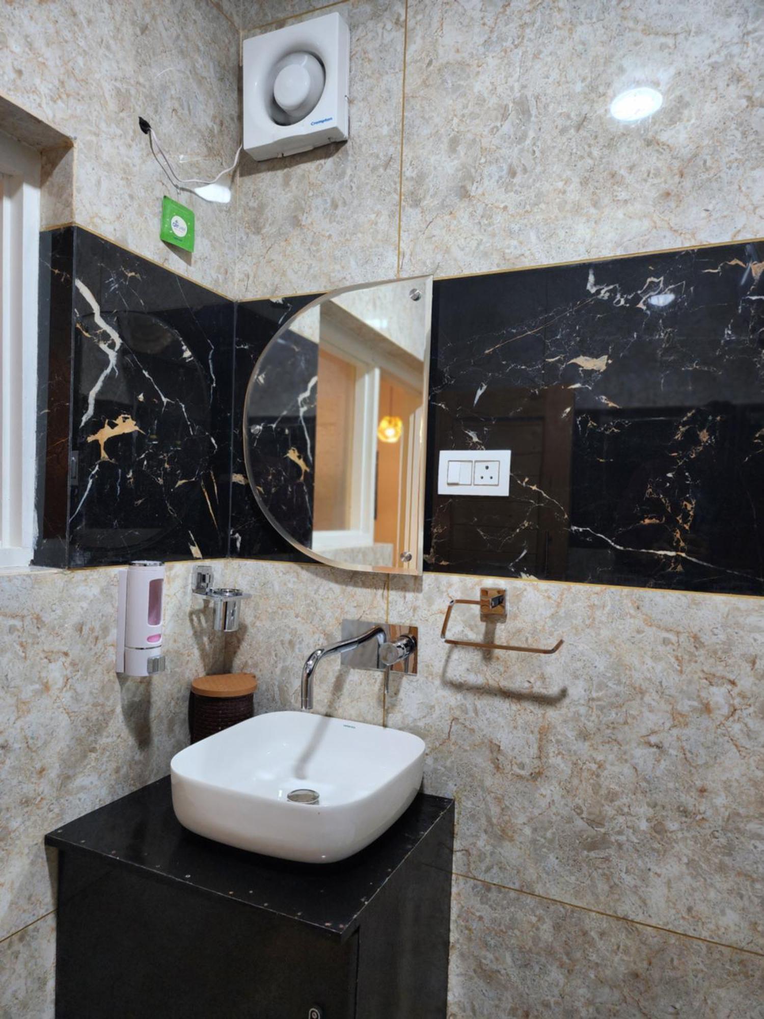 Serenity Inn Home Stay Srīnagar Extérieur photo