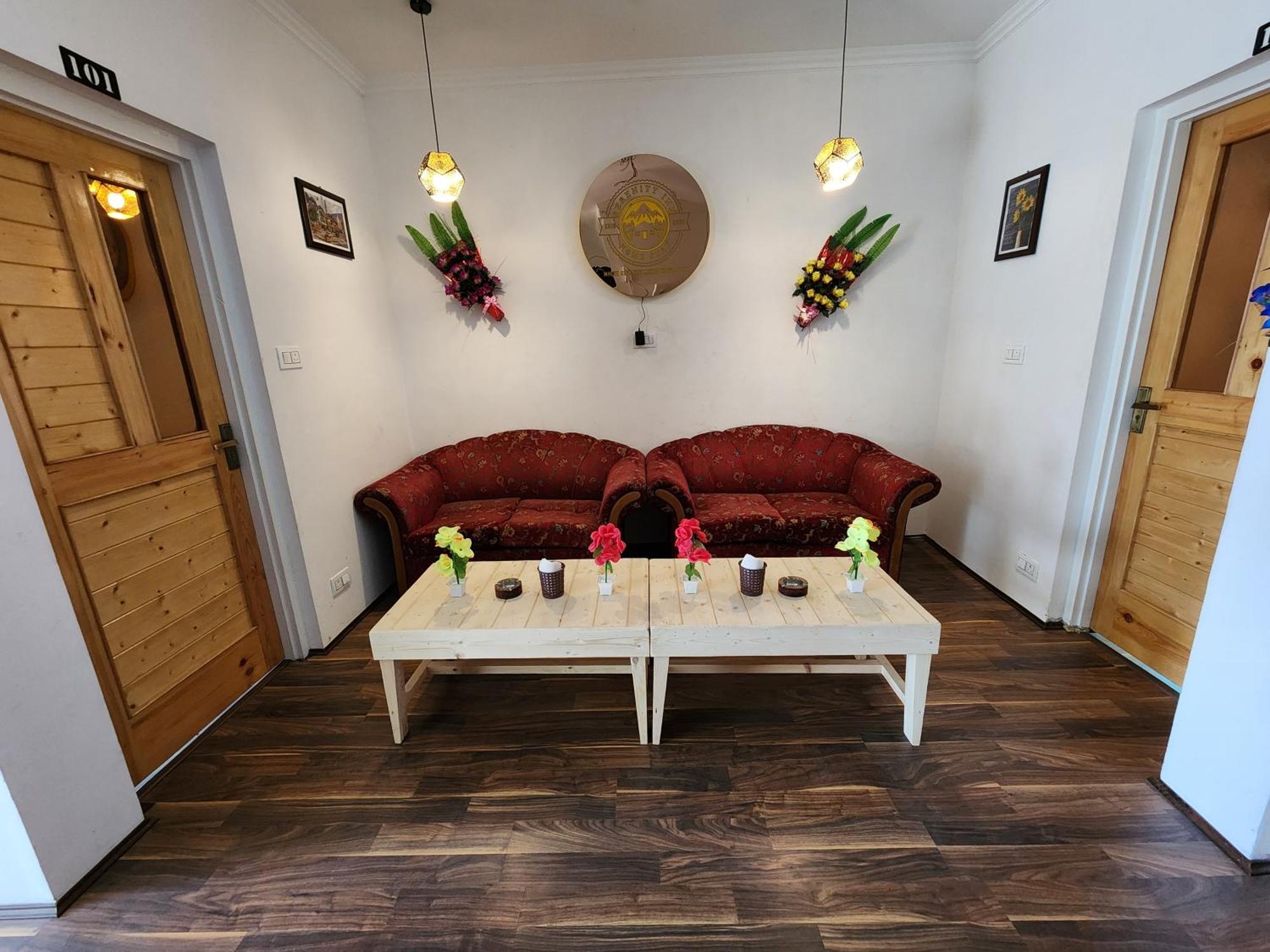 Serenity Inn Home Stay Srīnagar Extérieur photo